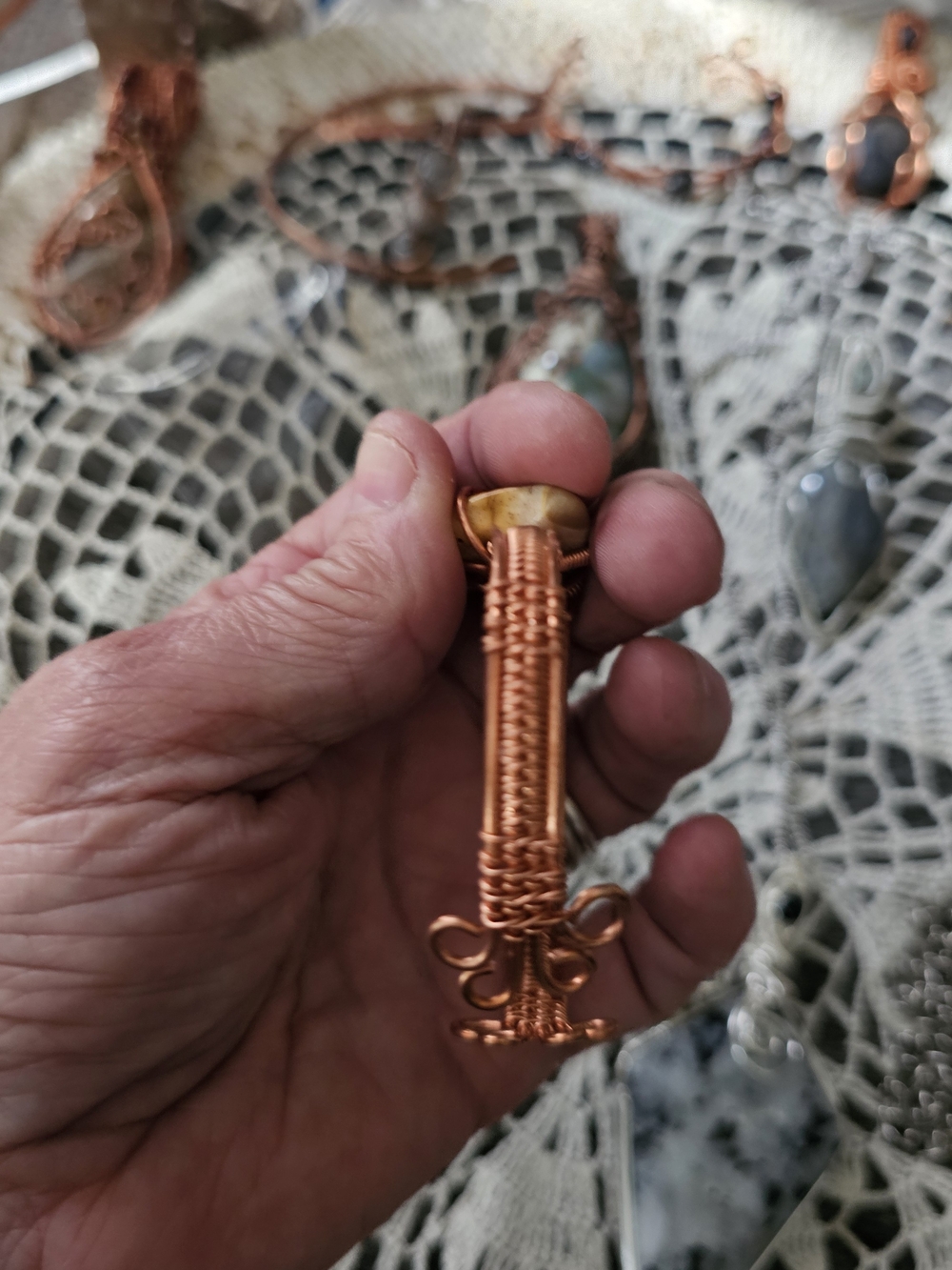 Handcrafted Copper Wire Bangle with Yellow Jasper Stone - Picture 4 of 4